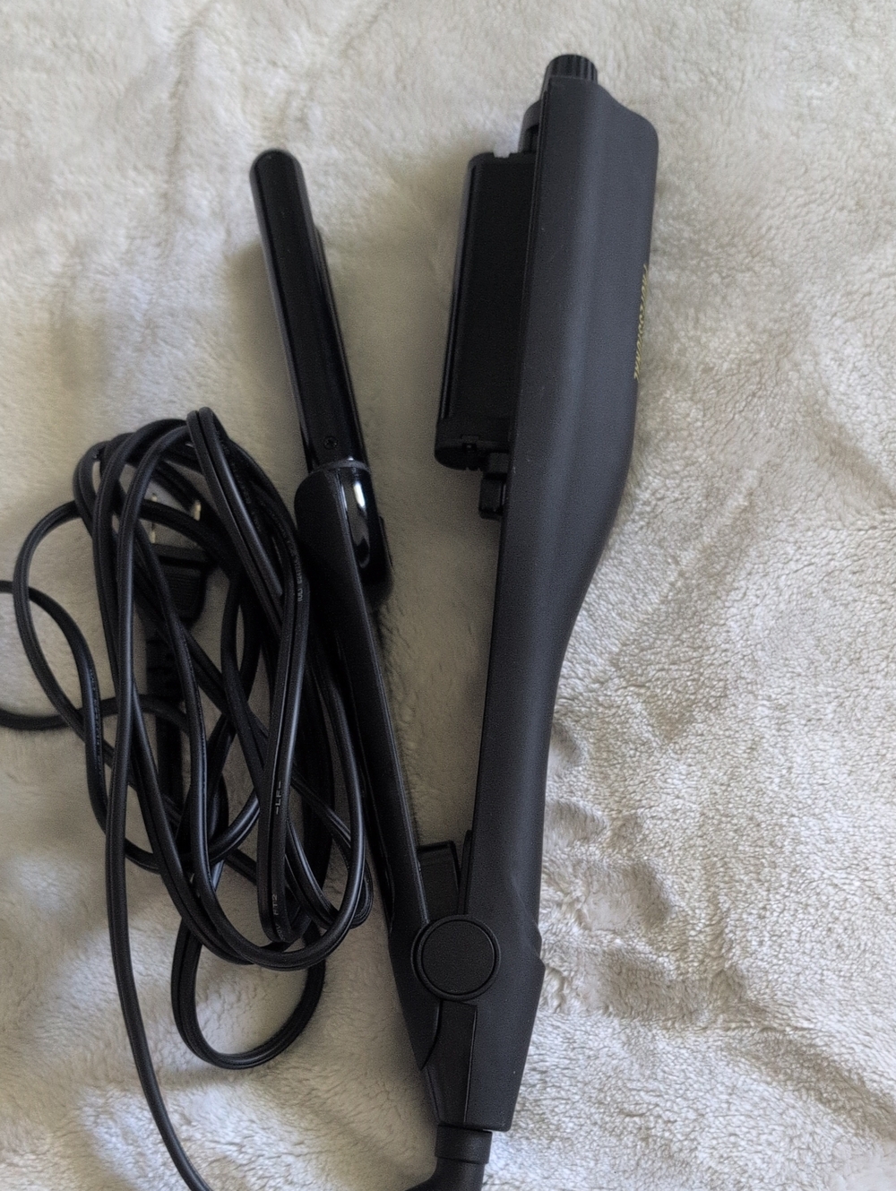 Black Hair Straightener and Curling Iron Combo - Unbranded